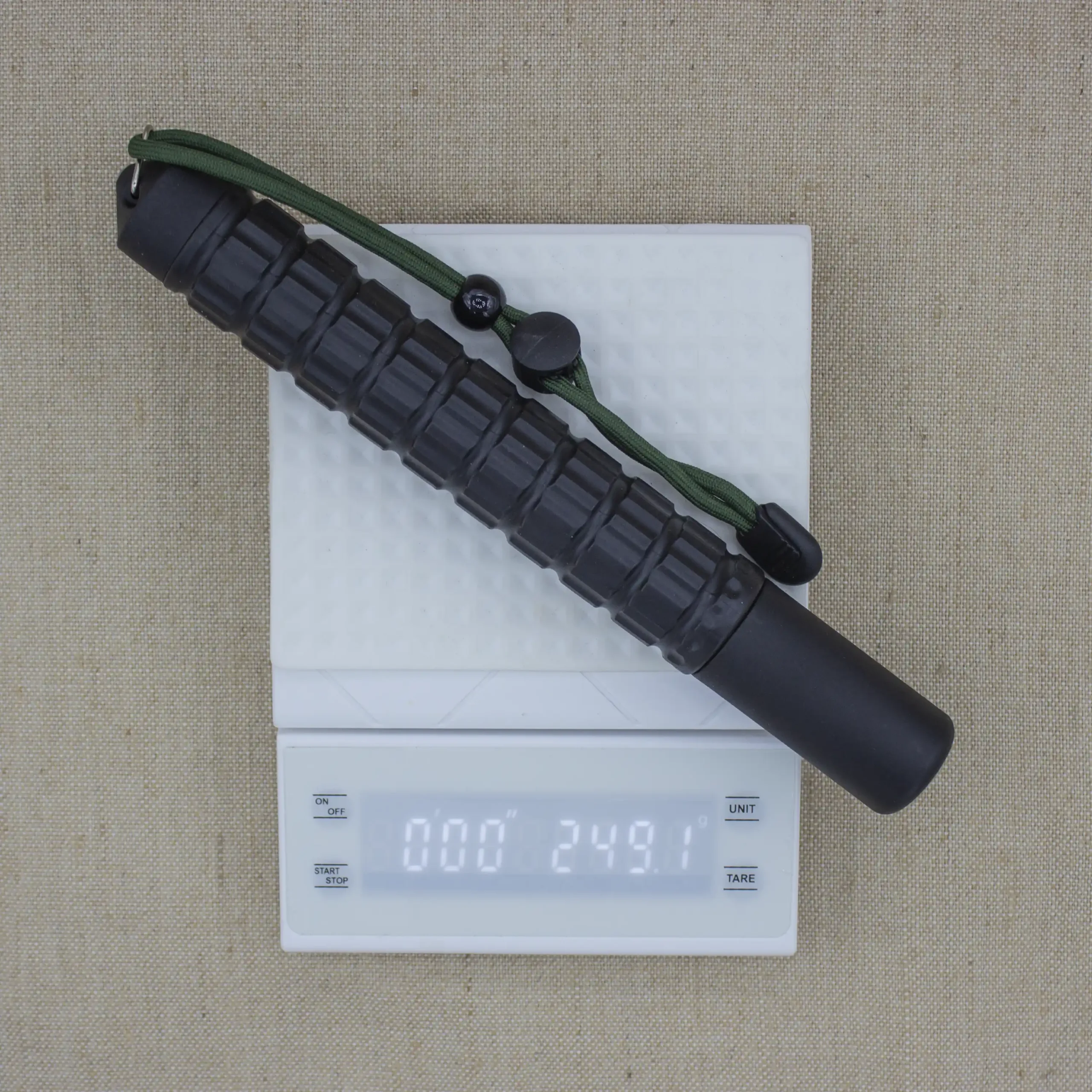 Телескопическая дубинка Пластик 56 см  черная — изображение 5